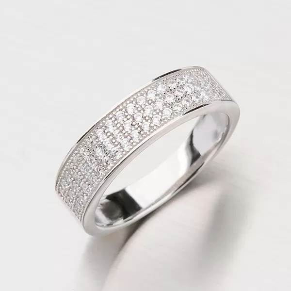 Prsteň zo striebra so zirkónmi RXX07150153