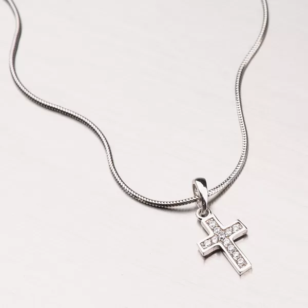 Kríž z bieleho zlata so zirkónmi 13-212