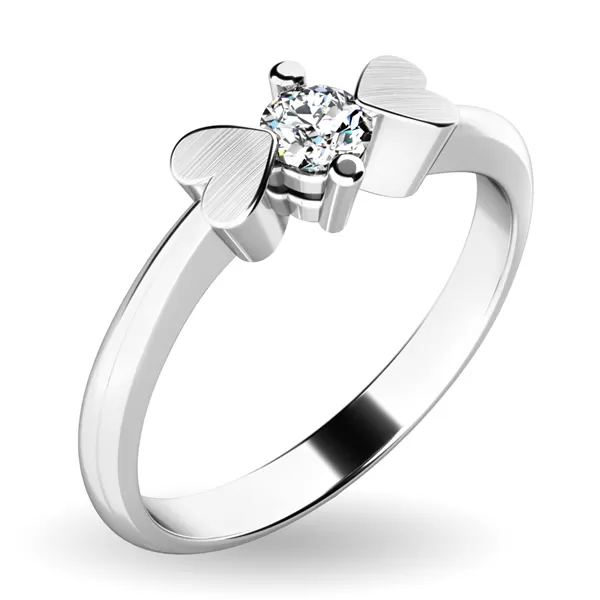 Zásnubný prsteň so srdiečkami a diamantom ZP-10932D