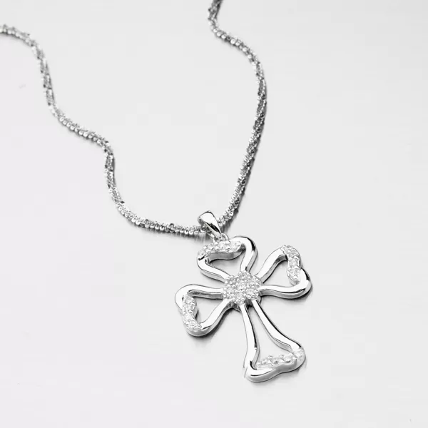 Strieborný kríž MTP8974