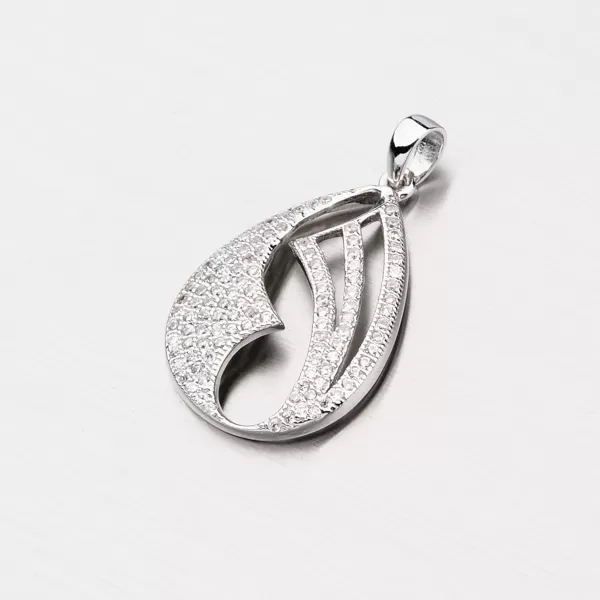 Strieborný prívesok so zirkónmi PXX02130689