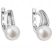 Strieborné náušnice visiace s bielou riečnou perlou 21025.1