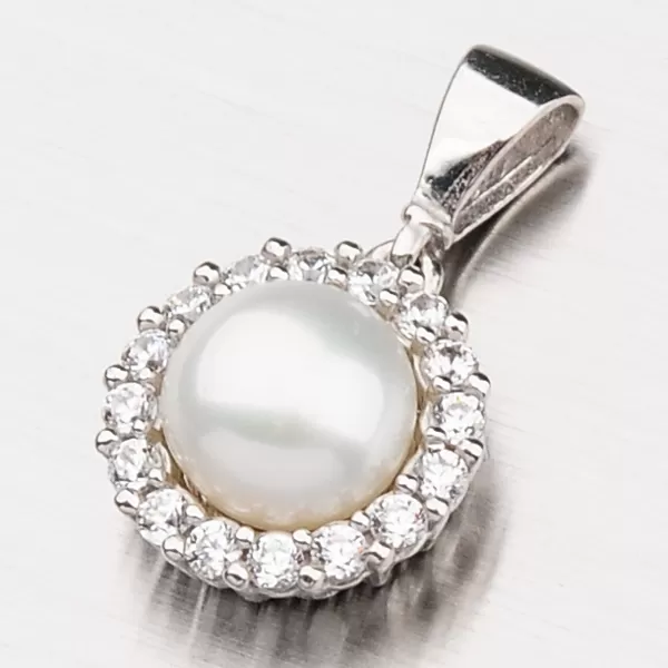 Prívesok s perlou a zirkónmi 13-208