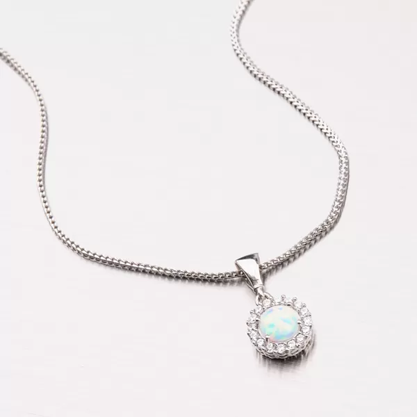 Prívesok s opálom z bieleho zlata 13-235