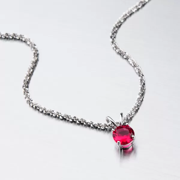 Strieborný prívesok s rubínom HST-13386