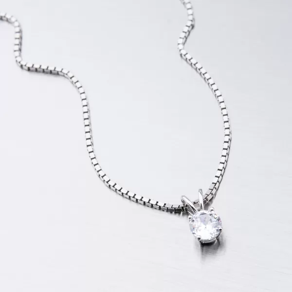 Strieborný prívesok HST-13381