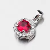 Strieborný prívesok s rubínom HST-13257