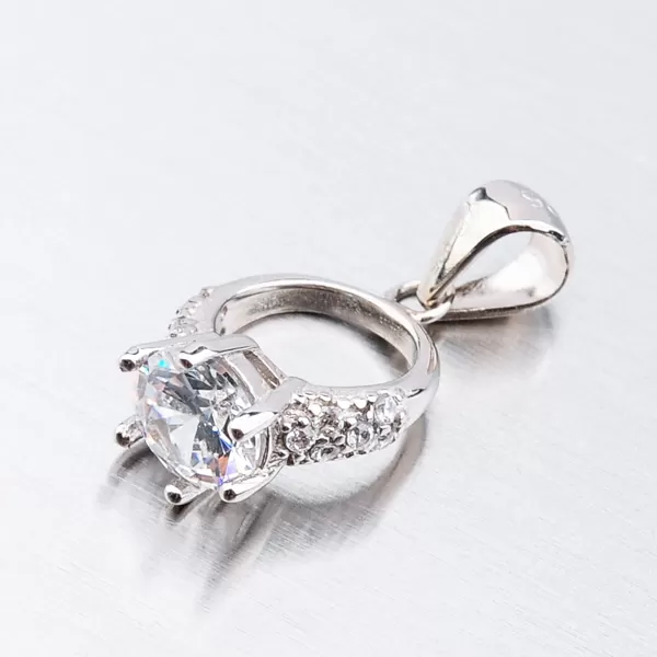 Strieborný prívesok HST-13286D