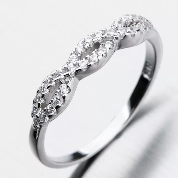 Strieborný prsteň so zirkónmi GST-11276