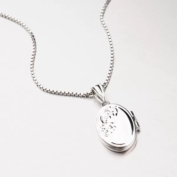 Zlatý medailón 147P-130544