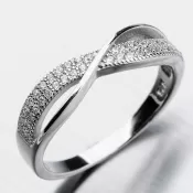 Strieborný prsteň so zirkónmi GST-11260