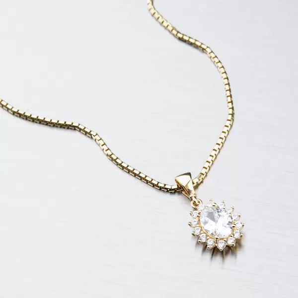 Zlatý prívesok so zirkónmi 13-347