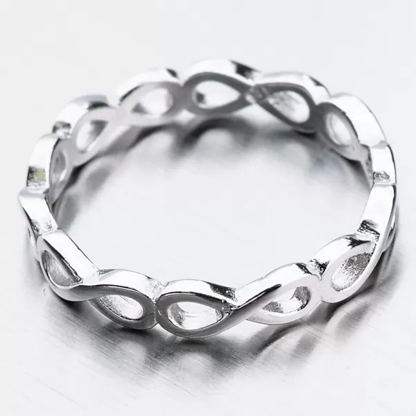 Strieborný prsteň GST-11241