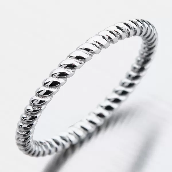 Strieborný prsteň GST-11373