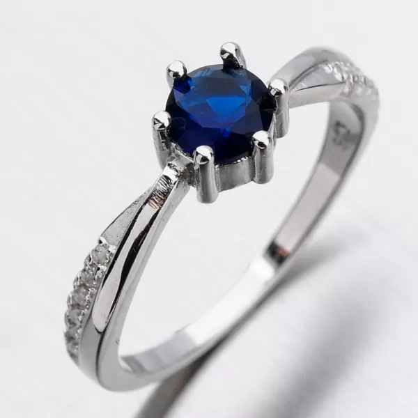 Strieborný prsteň so zafírom a zirkónmi GST-11305