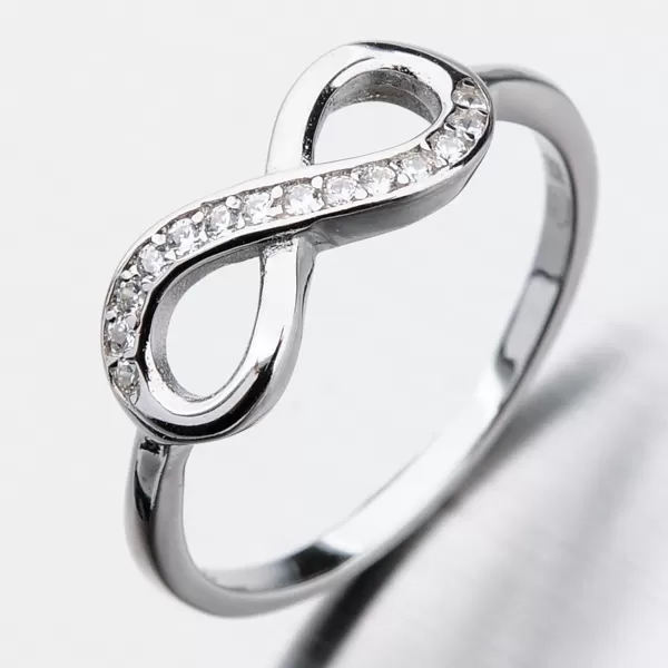 Strieborný prsteň so zirkónmi GST-11312