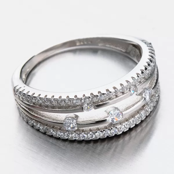 Strieborný prsteň so zirkónmi GST-11316