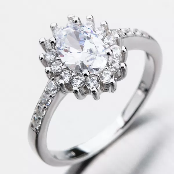 Strieborný prsteň so zirkónmi GST-11348