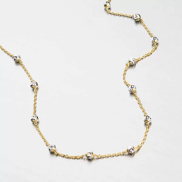 Strieborný náhrdelník s guličkami CHRS-ST-RN-C0001-YR-003