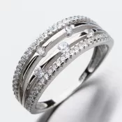 Strieborný prsteň so zirkónmi GST-11316