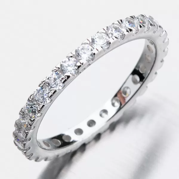 Strieborný prsteň so zirkónmi GST-11369