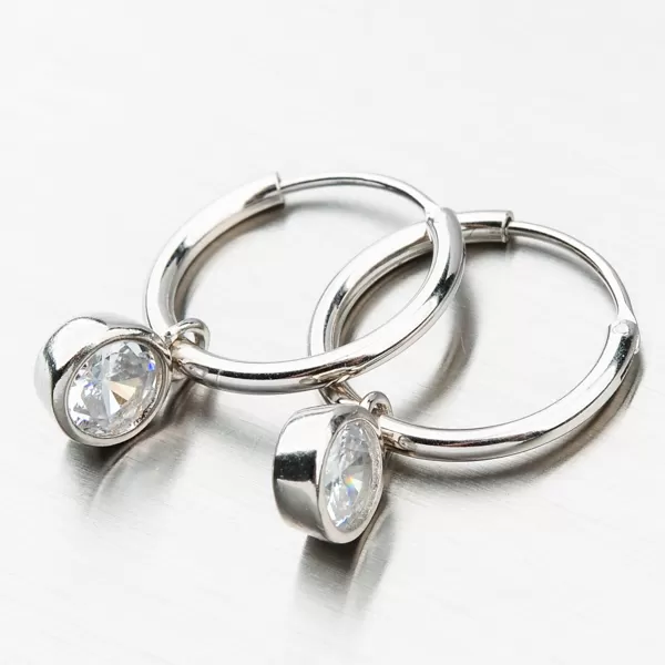 Strieborné kruhy so zirkónmi UCST-122070C