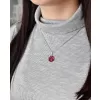 Strieborný prívesok s kryštálmi Swarovski červený okrúhly 34225.3 cherry