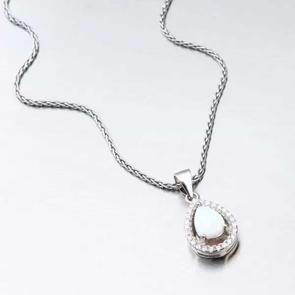 Strieborný prívesok HST-13475