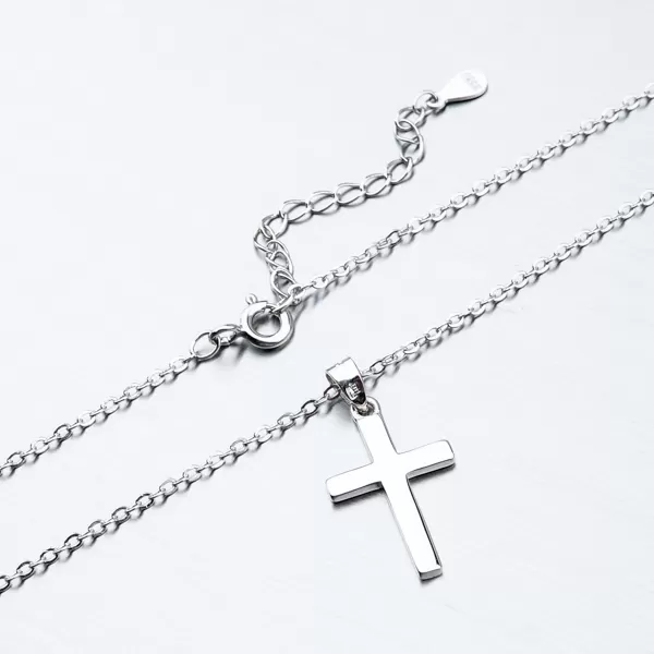 Strieborný náhrdelník SST-151158