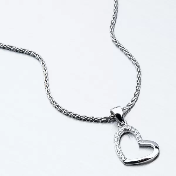 Strieborný prívesok srdca HST-13203