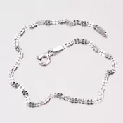 Strieborný náramok s lesklými facetami CHRS-DAISY-030