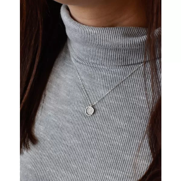 Strieborný náhrdelník so zirkónom biely okrúhly 12011.1