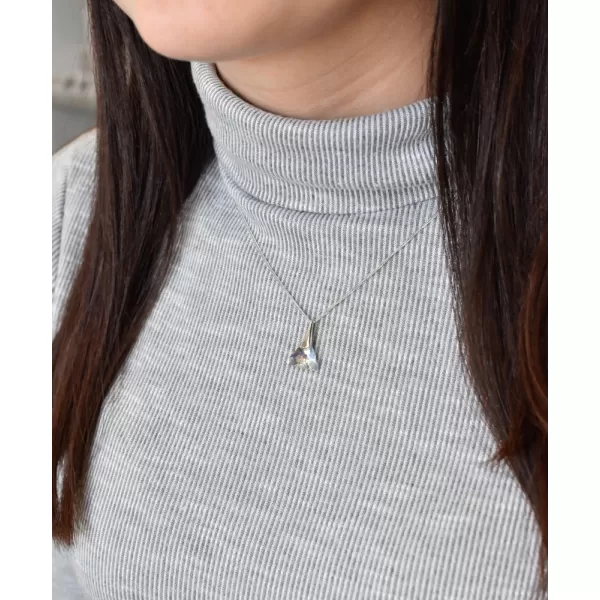 Súprava šperkov s kryštálmi Swarovski náušnice a prívesok ab efekt trojuholník 39174.2