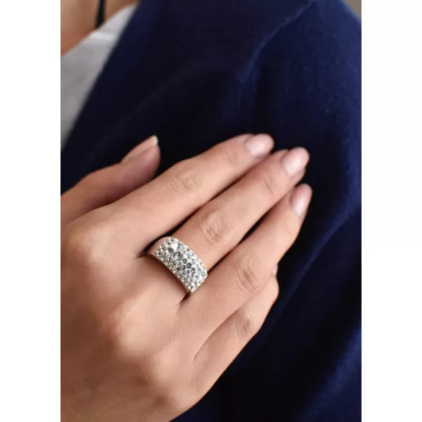 Strieborný prsteň s kryštálmi Swarovski biely 35014.1 kryštál