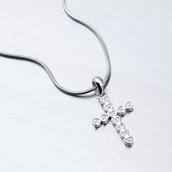 Strieborný krížik HST-13151