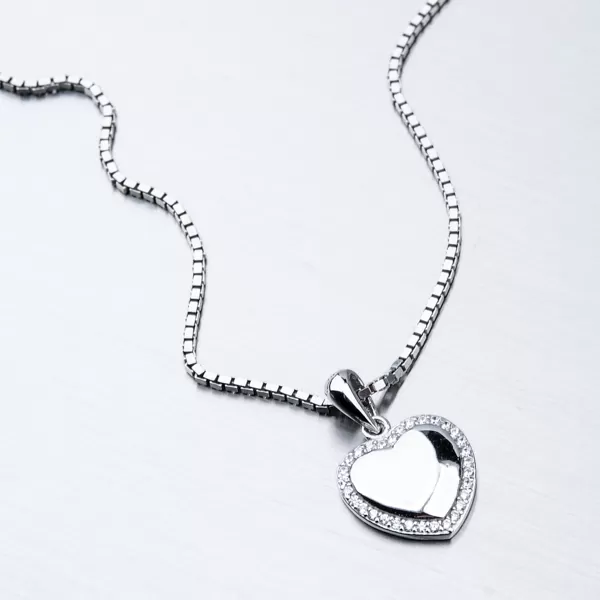 Strieborný prívesok srdca HST-13105