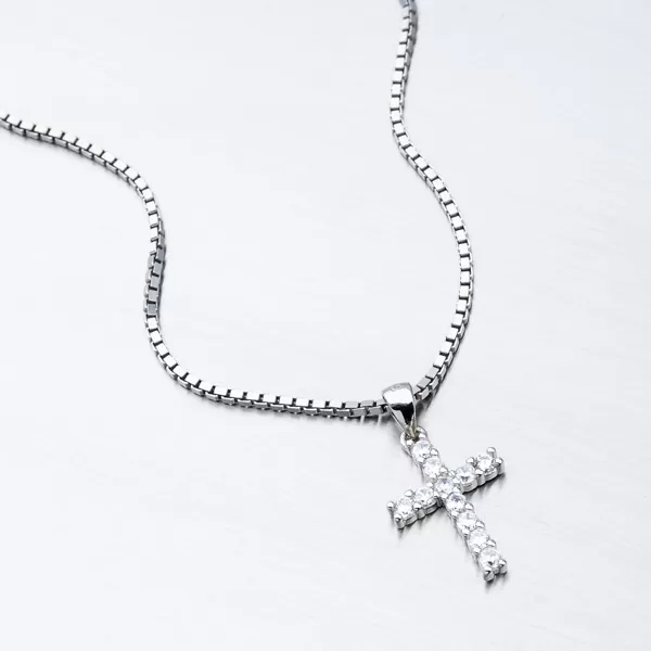 Strieborný krížik HST-13279