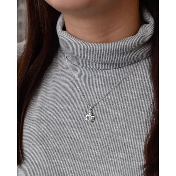 Sada šperkov s kryštálmi Swarovski náušnice, retiazka a prívesok biela kytička 39173.1