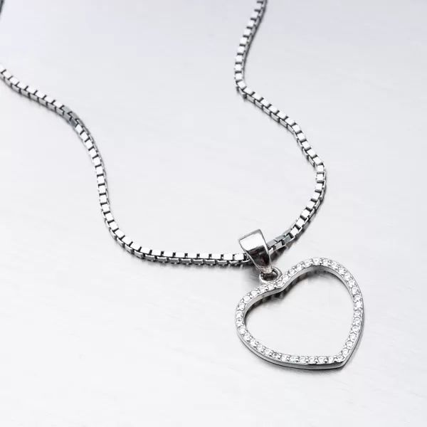 Strieborný prívesok srdca HST-13245
