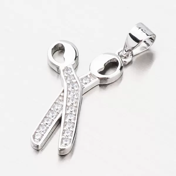 Strieborný prívesok so zirkónmi HST-13482