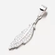 Strieborný prívesok so zirkónmi HST-13630