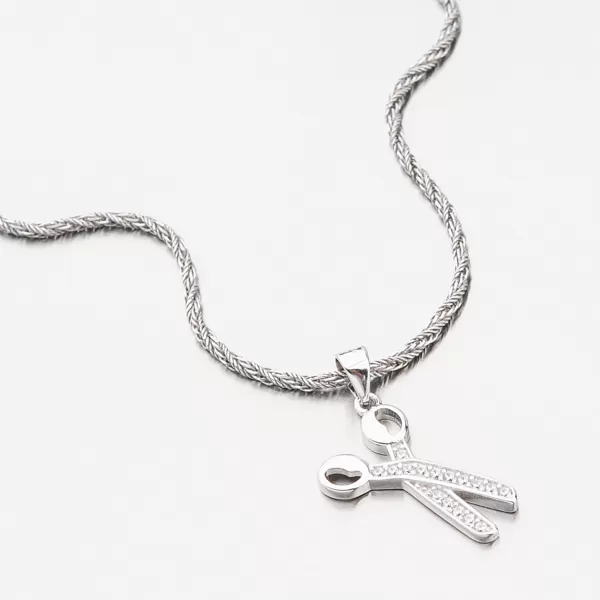 Strieborný prívesok so zirkónmi HST-13482