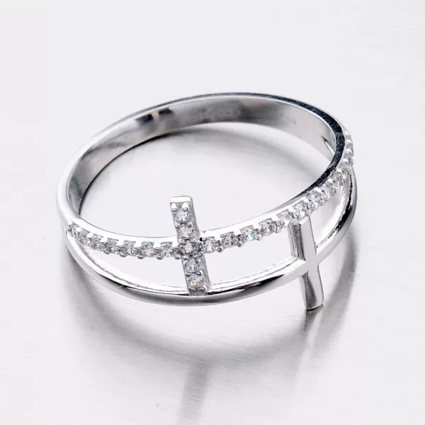 Zlatý dámsky prsteň 11-285