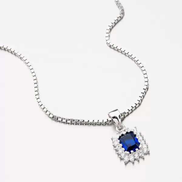 Strieborný prívesok so zirkónmi TSETST-13199