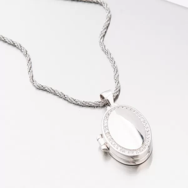 Strieborný prívesok HST-13651