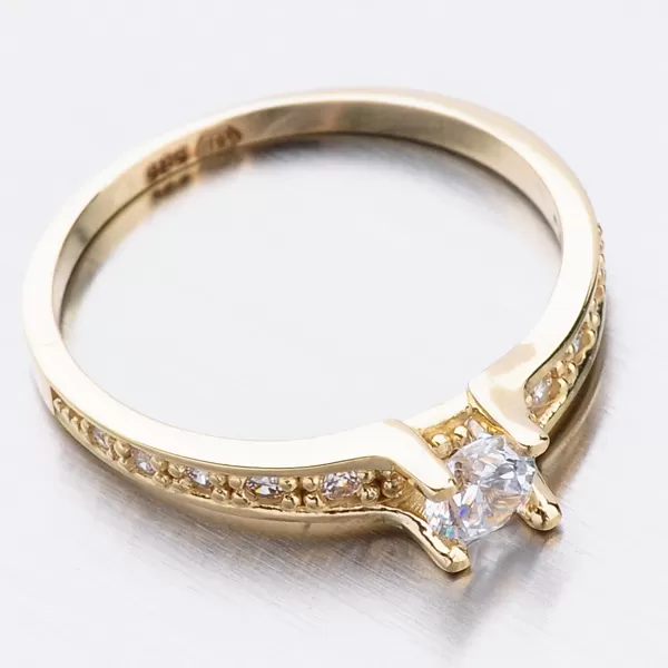 Zlatý prsteň so zirkónmi 51GZ-2956Z