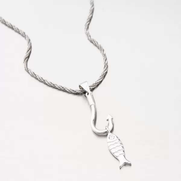 Strieborný prívesok HST-13641