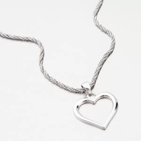 Strieborný prívesok srdca HST-13277
