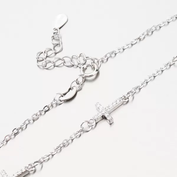 Strieborný náramok so zirkónmi BST-14352-02