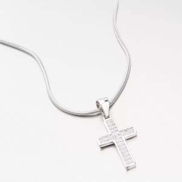 Strieborný krížik so zirkónmi HST-13236